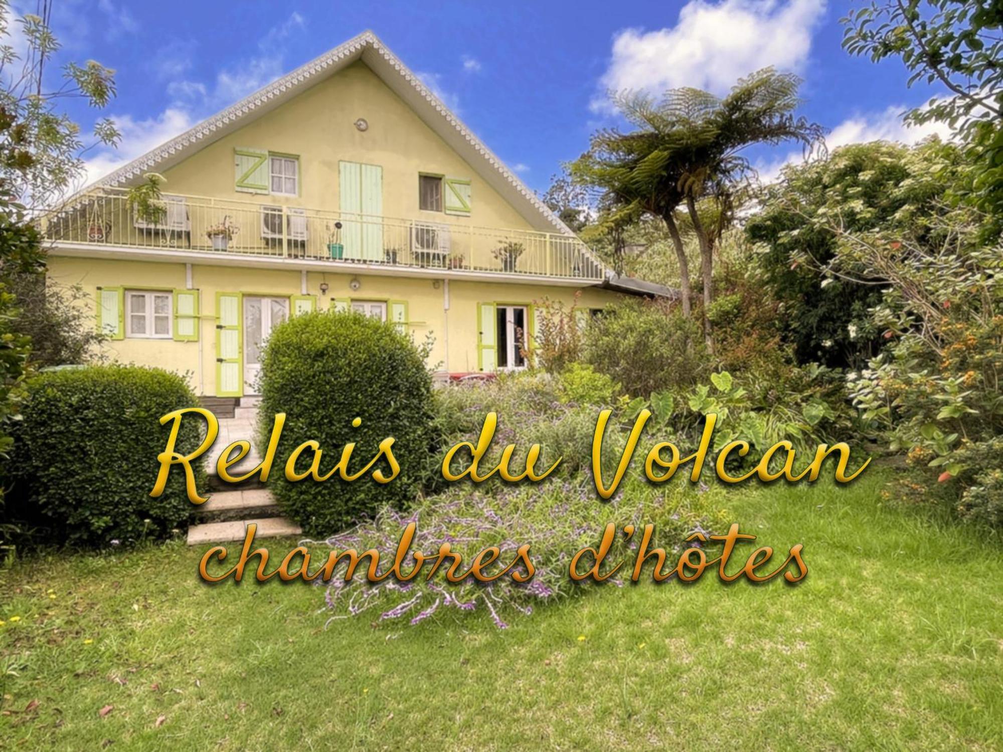 Relais Du Volcan Bed and Breakfast La Plaine des Cafres Esterno foto